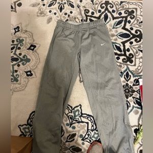 Sports wear